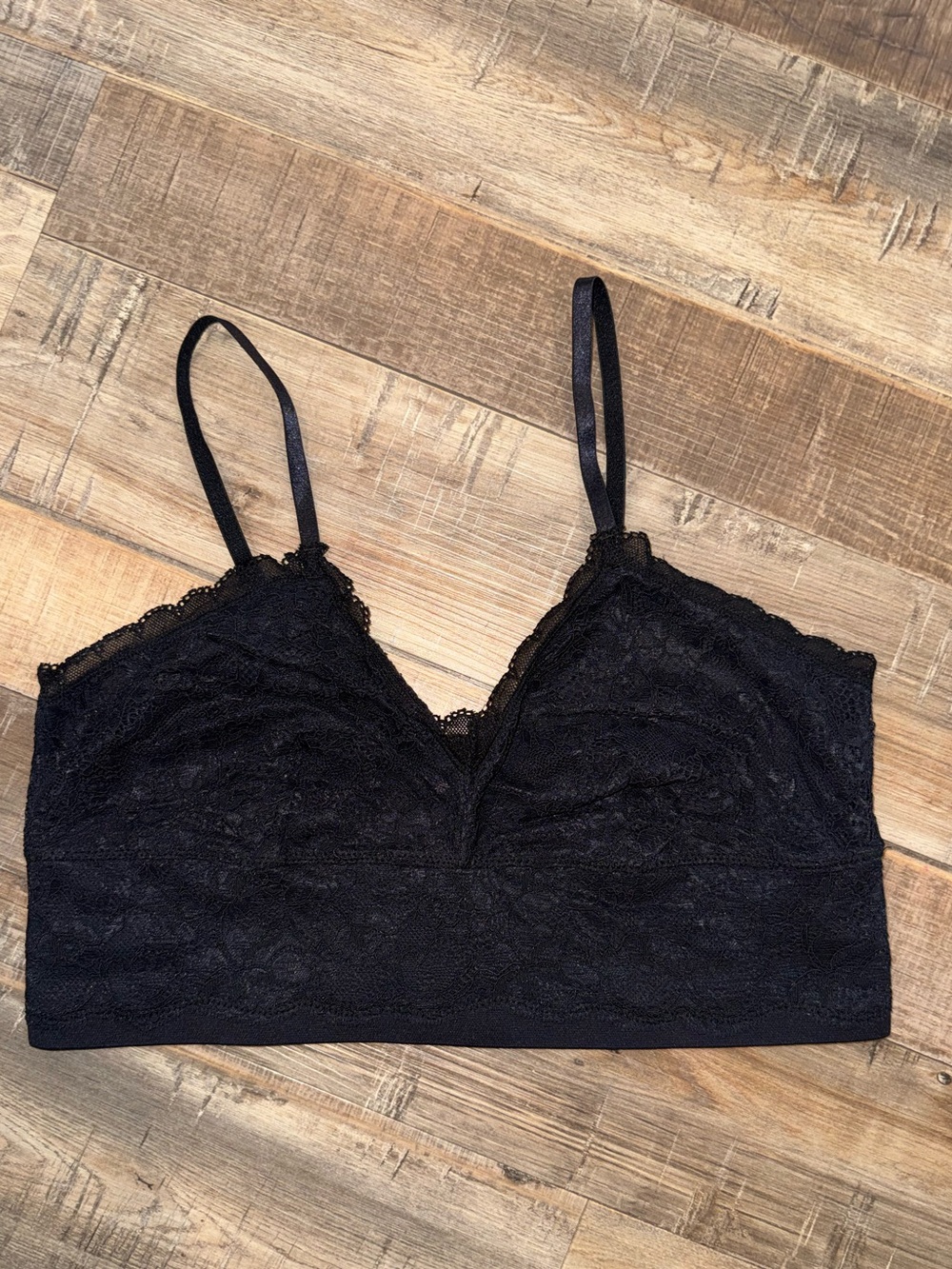 Lily of France Black Pace Stretchy Adjustable Bralette Size Medium